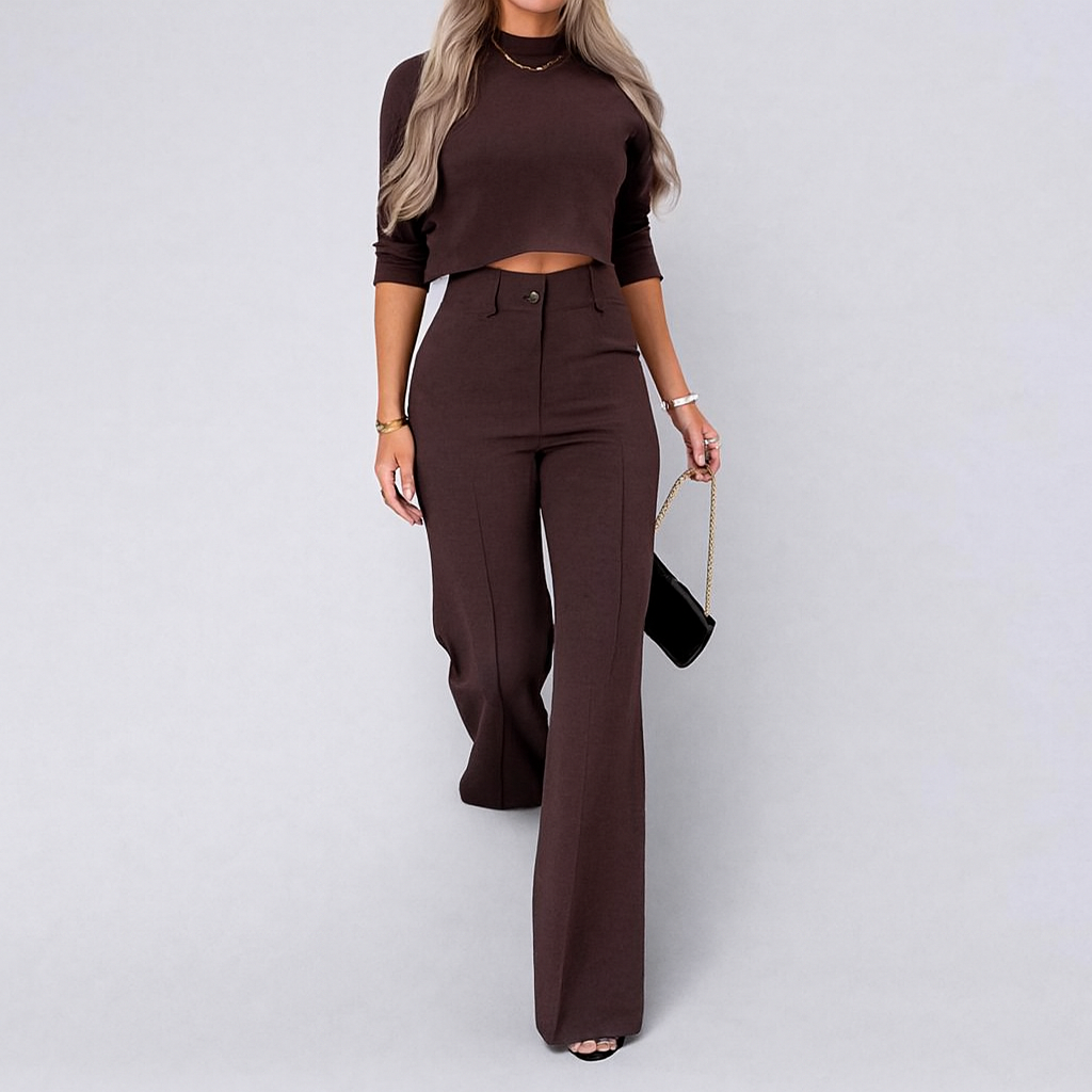 Elegancia Atemporal: Top Crop y Pantalón Fluido