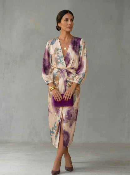 Valeria - Elegante vestido con escote en V